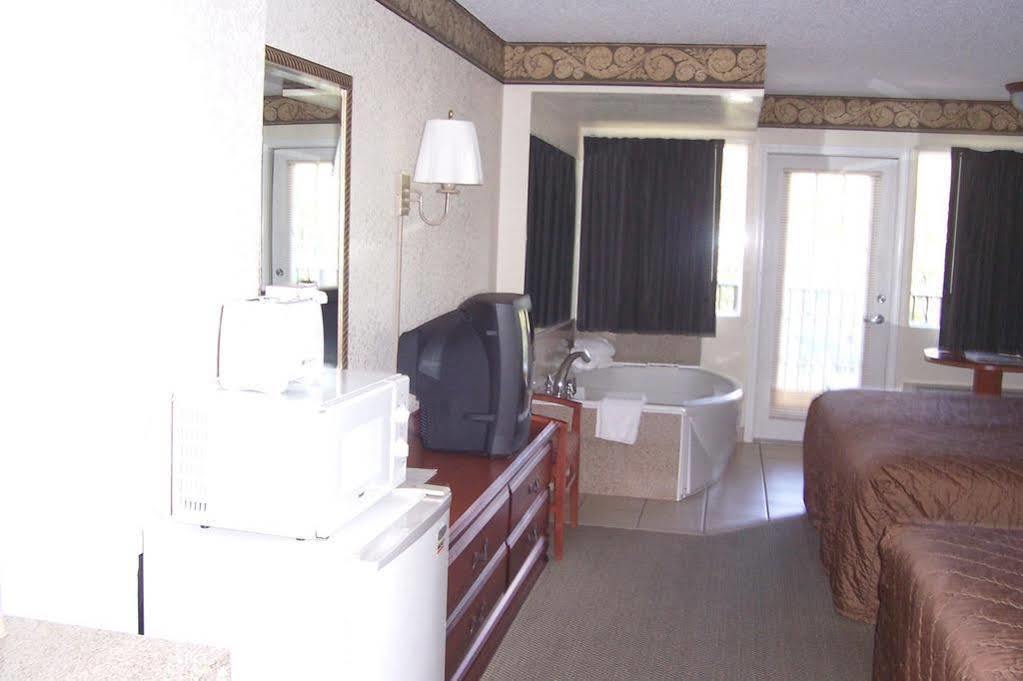 Country Inn & Suites By Radisson, Pigeon Forge South, Tn Exteriör bild